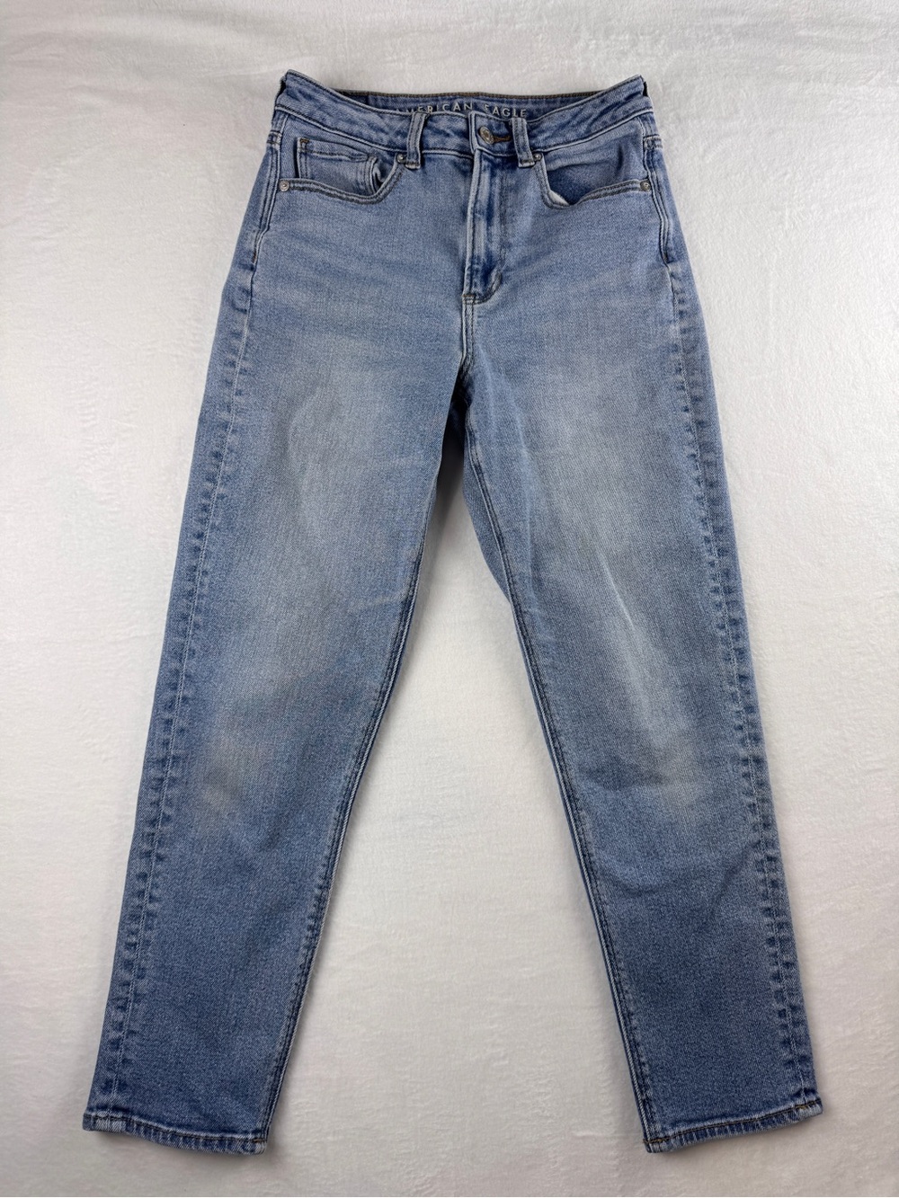 American Eagle Y2K High Rise Light‎ Wash Jeans Size 2 | Stretch Denim